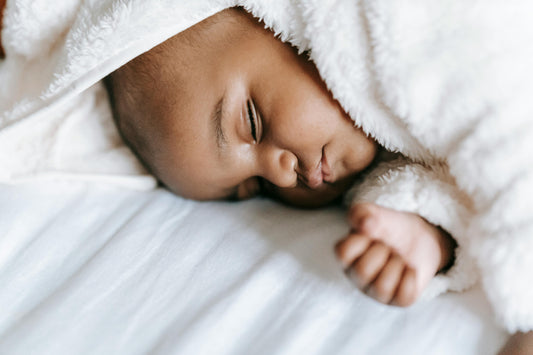 Tour de lit bébé : Soyez sereins dès les premiers jours!