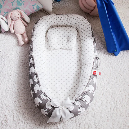 Lit de voyage bébé avec oreiller-Bébé®-NN Baby&Mummy-Gris Elephant-NN Baby&amp;Mummy