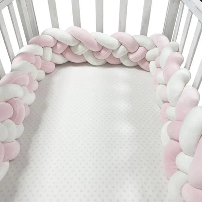 Tour-de-lit-bebe-tresse-insular-blanc-rose