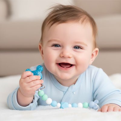 attache tetine bleu pale